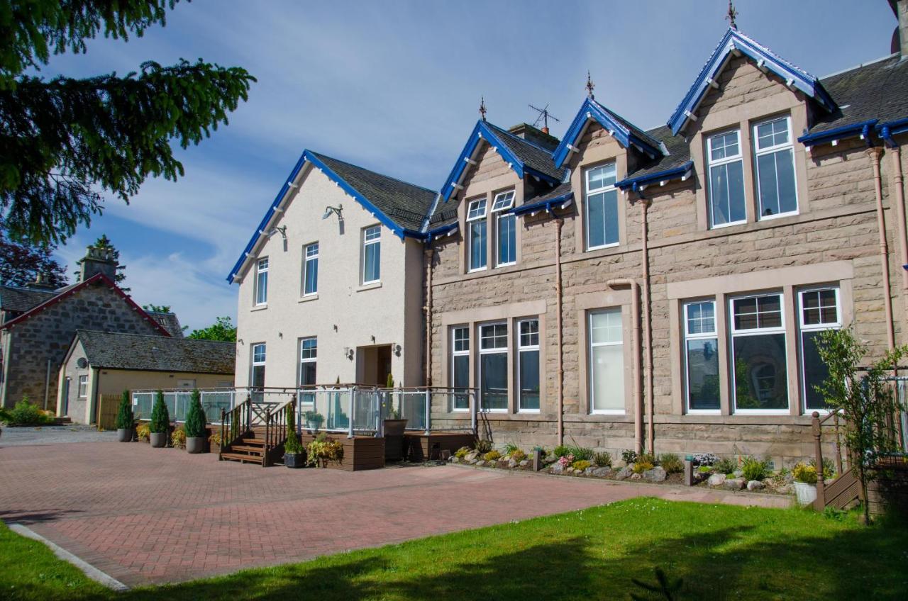 The Park Guest House Aviemore Exterior photo